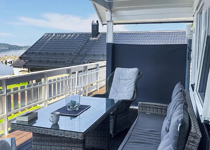 Σπίτι διακοπών 3 Bedroom Amazing In Elnesvagen